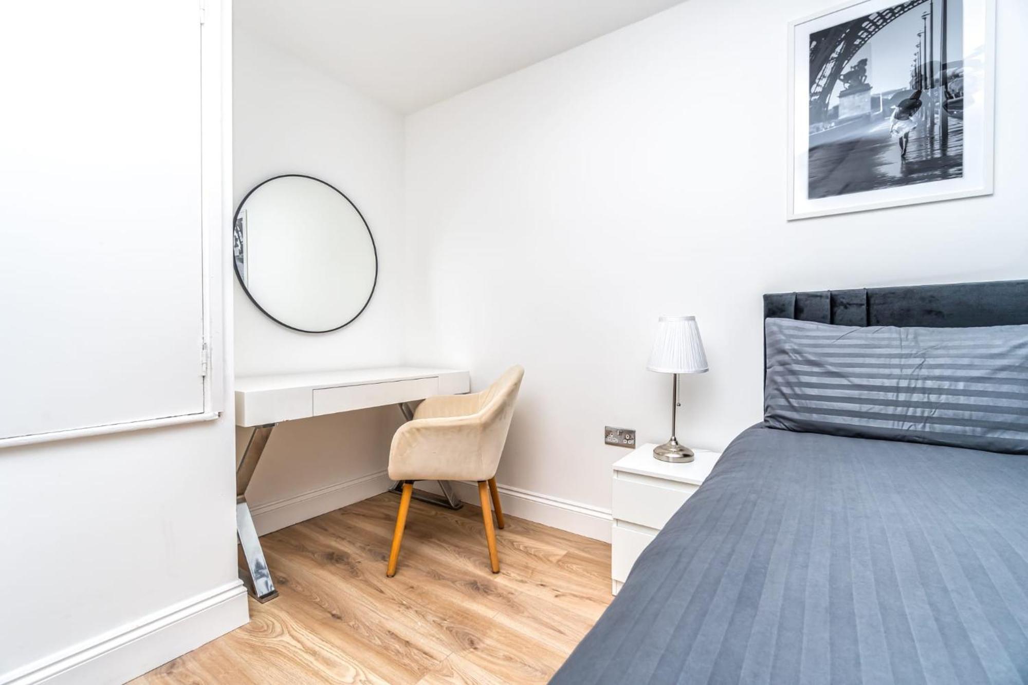 Cosy Guest House In Whitechapel Londra Exterior foto